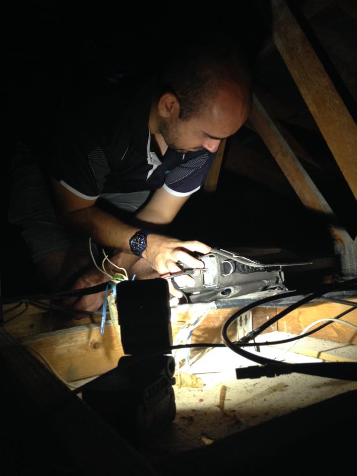 antennaconnectiontestinginroof Dynamic Digital TV Gold Coast